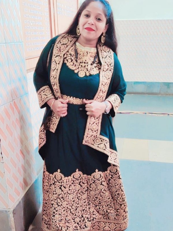 Tr Neha Kalandar, Primary Teacher