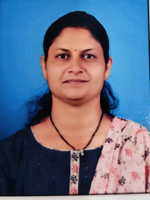 Tr. Supriya Hinge, High School Teacher, Art Teacher